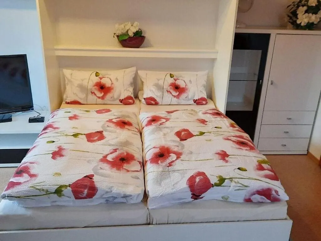 Дом отдыха House Osser 406 Comfortable Holiday Residence Freudensee